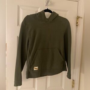 Tracksmith Trackhouse Hoodie in Beetle Green